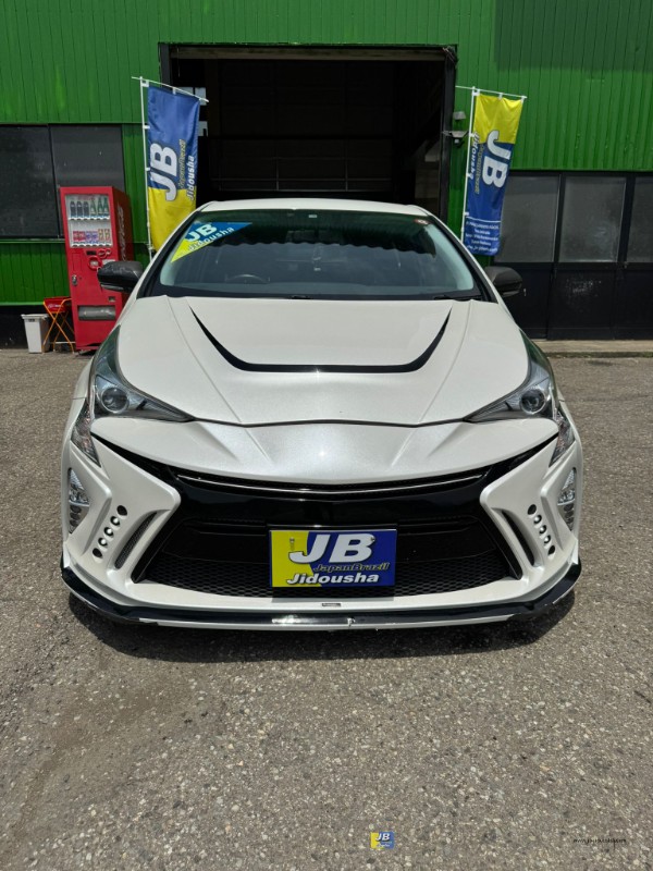 PRIUS - Thumbnail