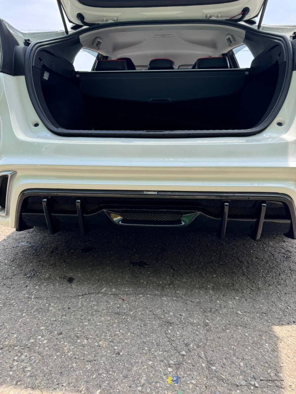 PRIUS - Thumbnail