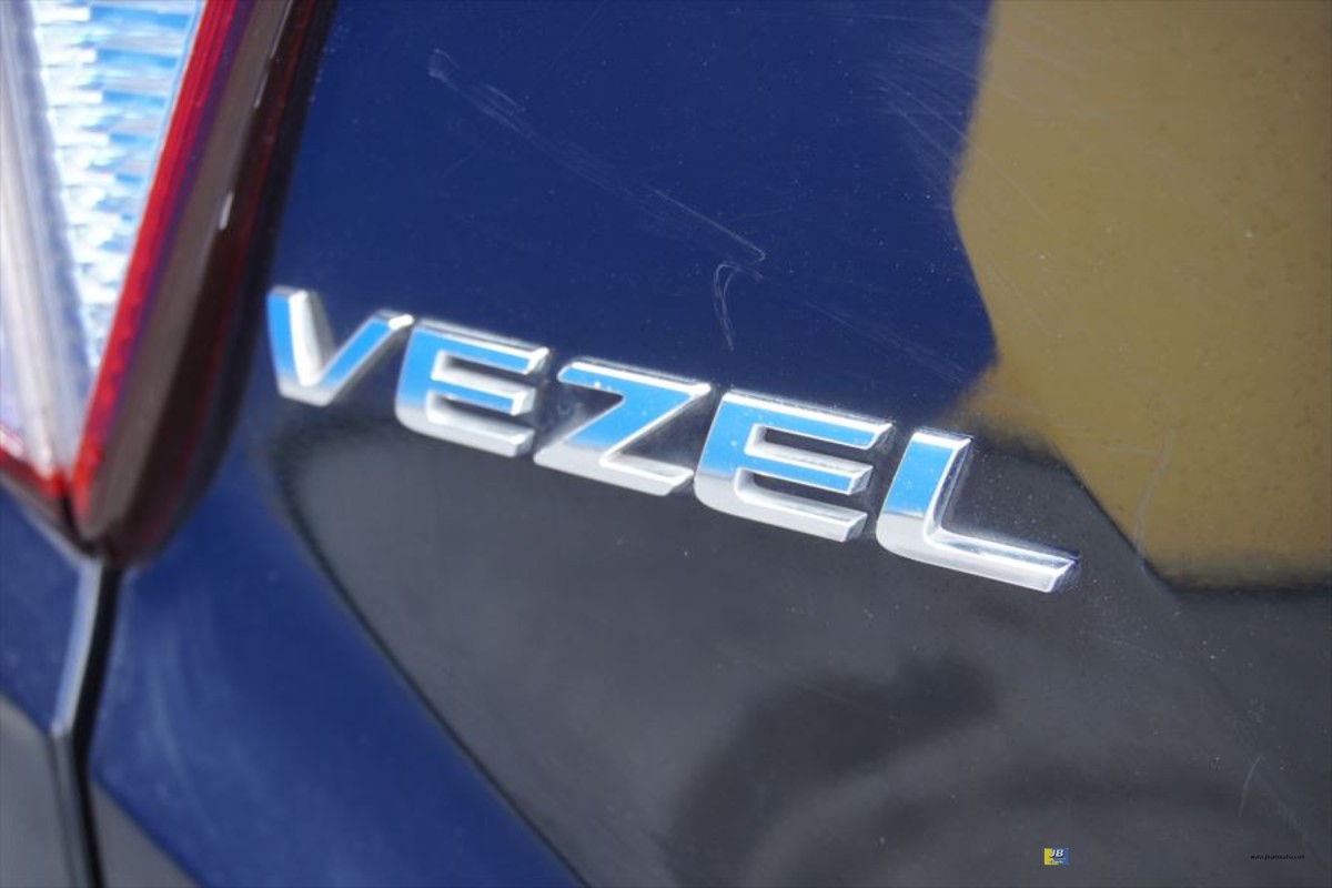 VEZEL - Thumbnail