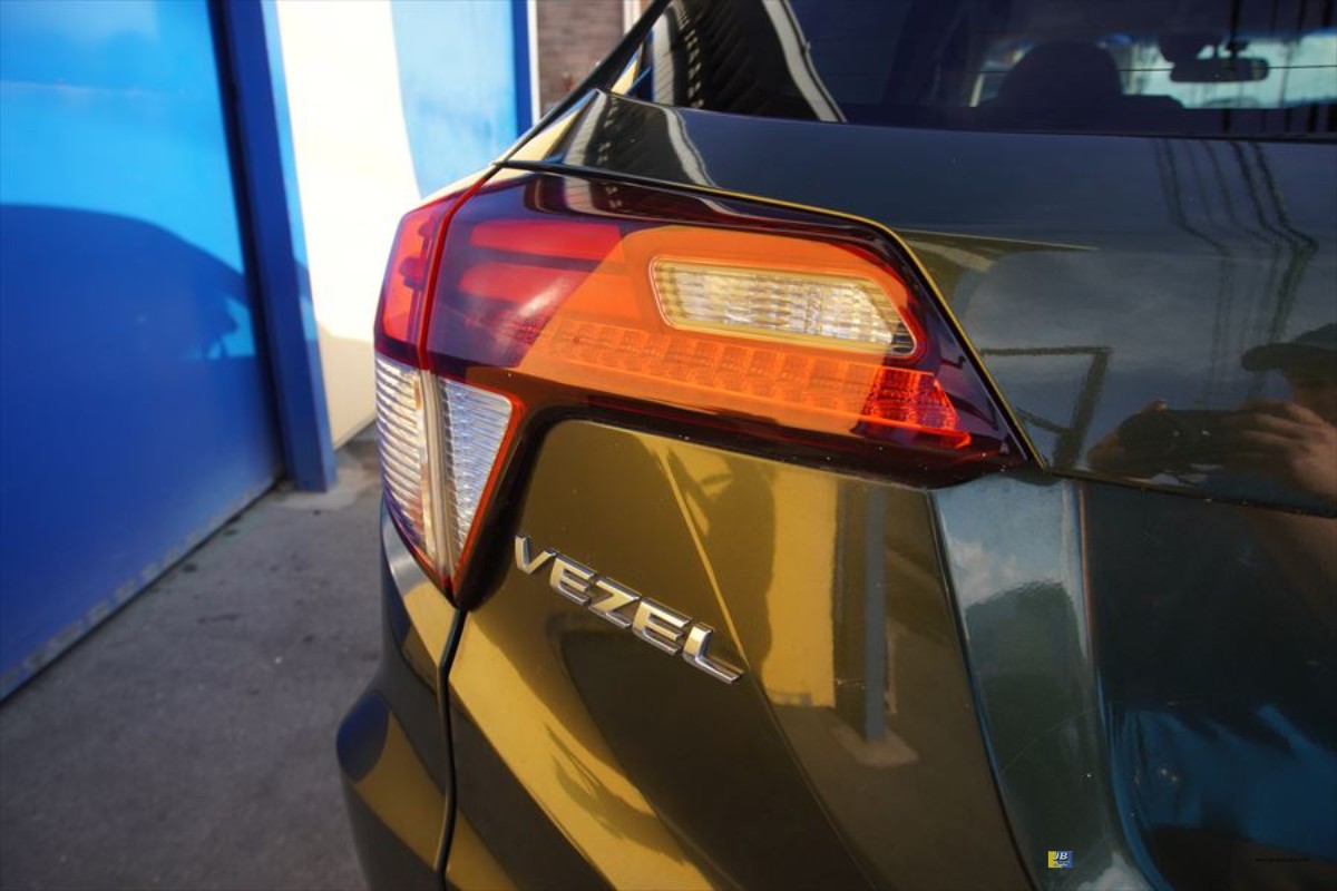 VEZEL