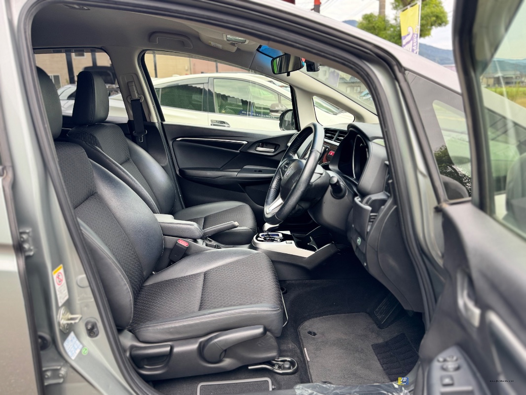 HONDA FIT - Thumbnail