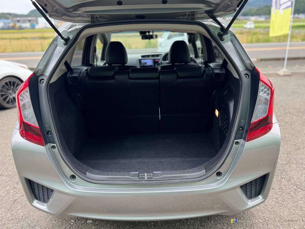 HONDA FIT - Thumbnail