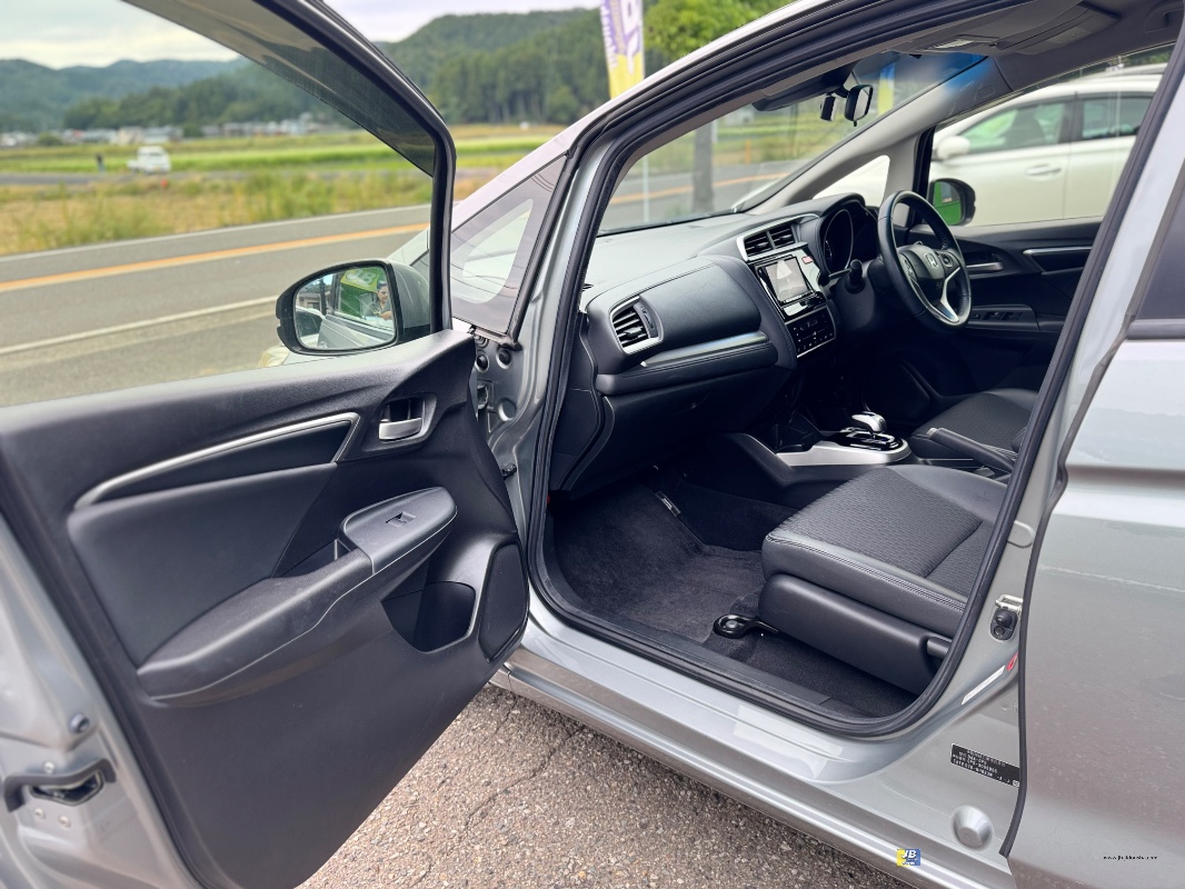 HONDA FIT - Thumbnail
