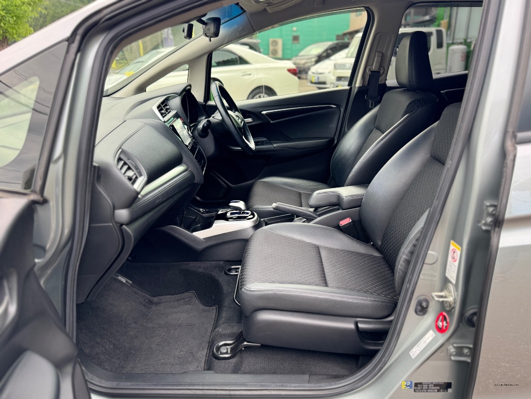 HONDA FIT - Thumbnail