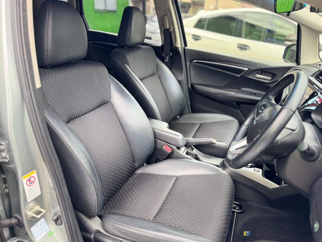 HONDA FIT - Thumbnail