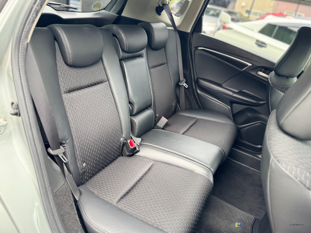 HONDA FIT - Thumbnail