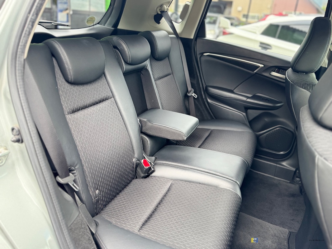 HONDA FIT - Thumbnail