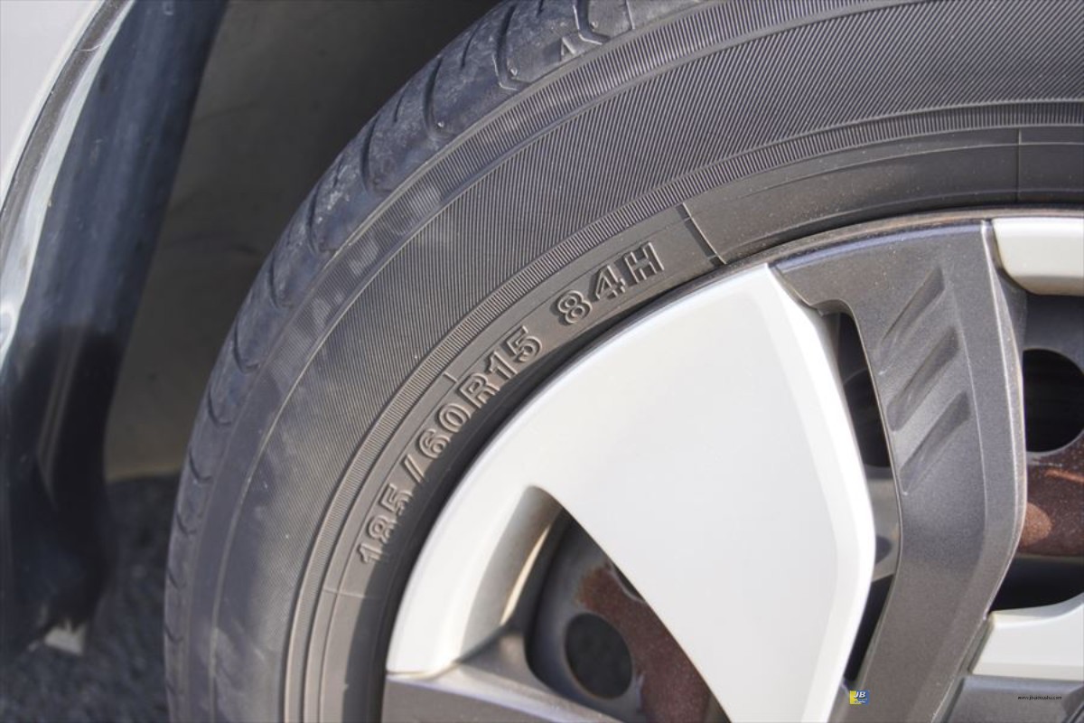 HONDA FIT - Thumbnail