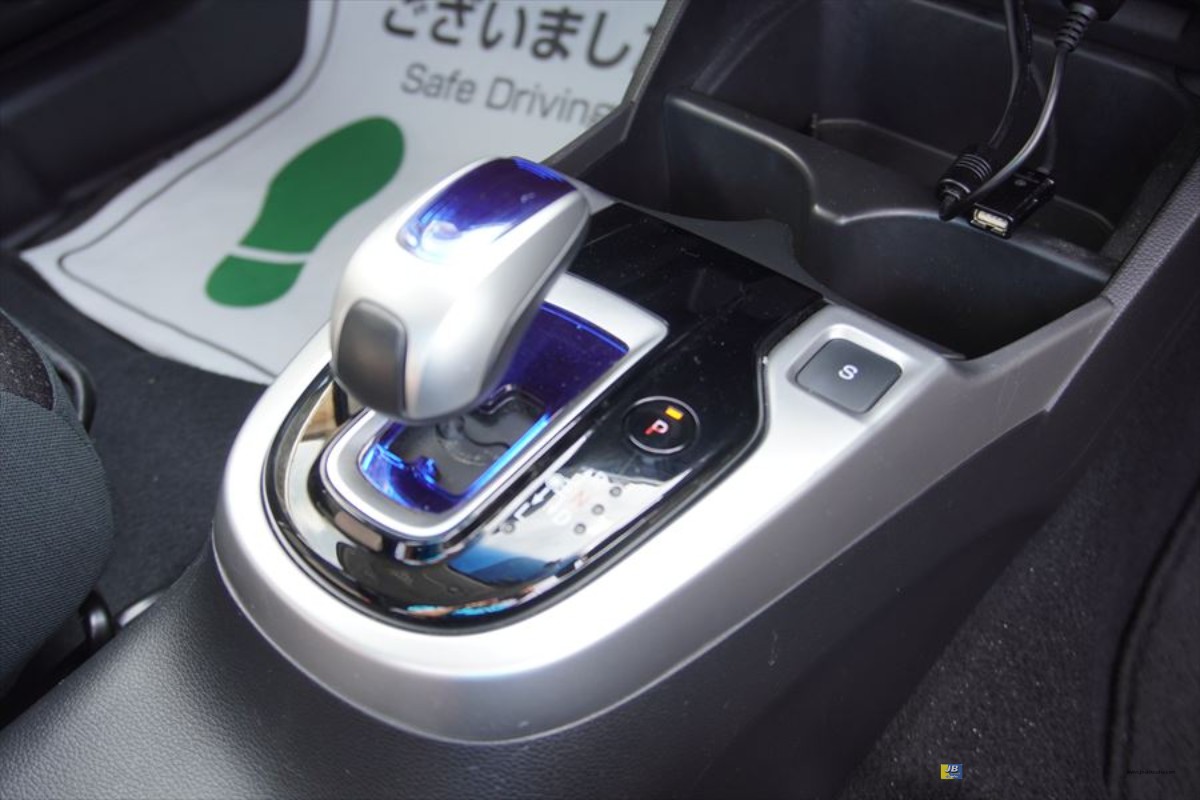 HONDA FIT - Thumbnail