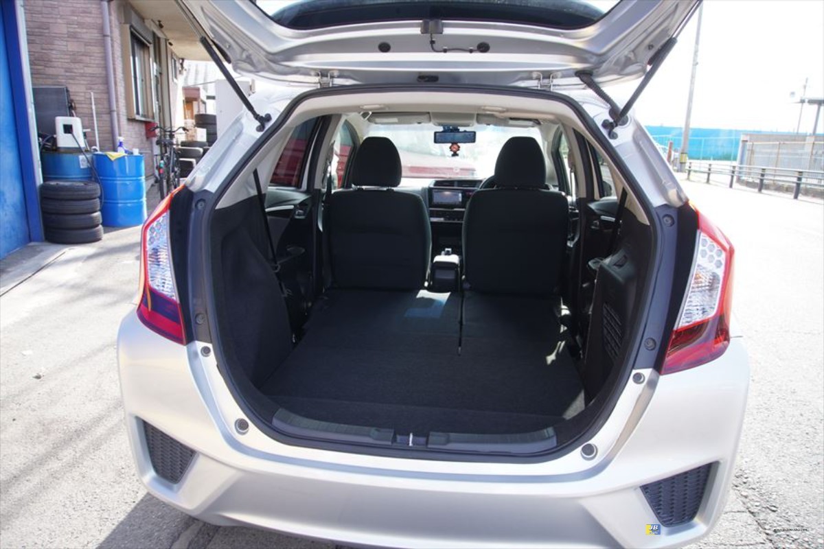 HONDA FIT - Thumbnail