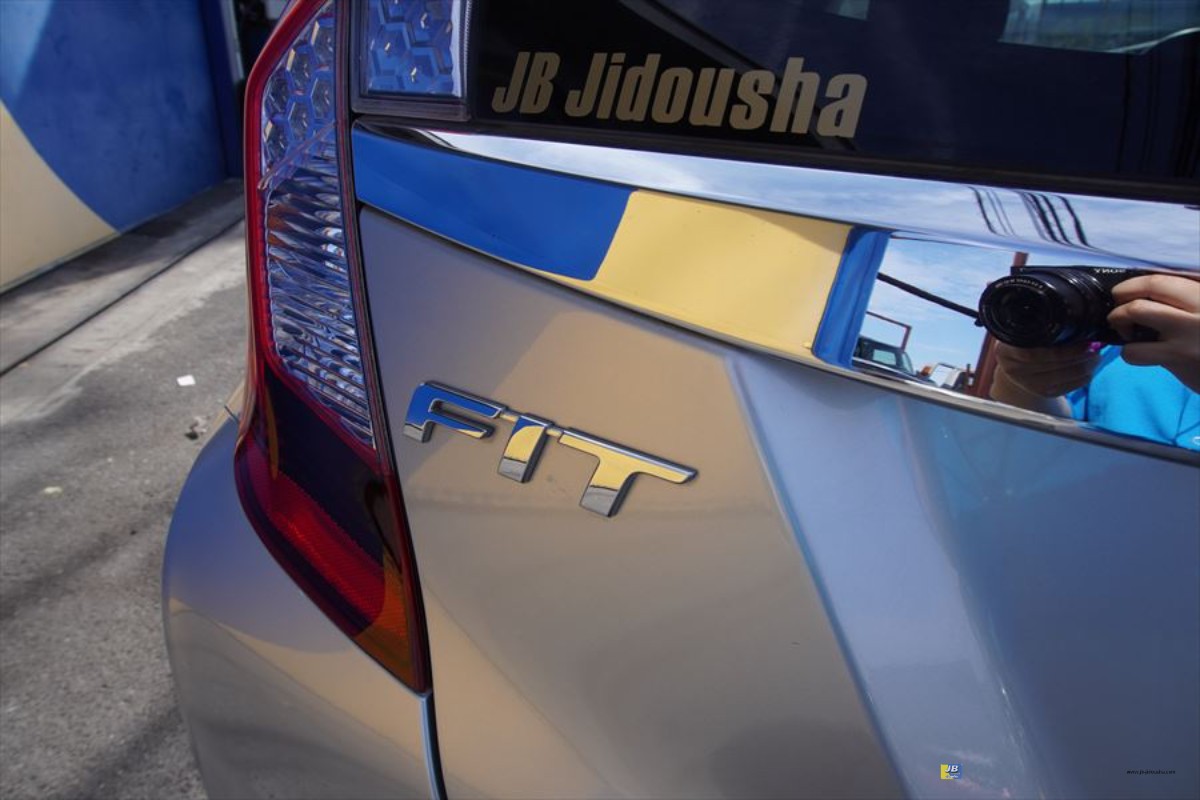 HONDA FIT - Thumbnail
