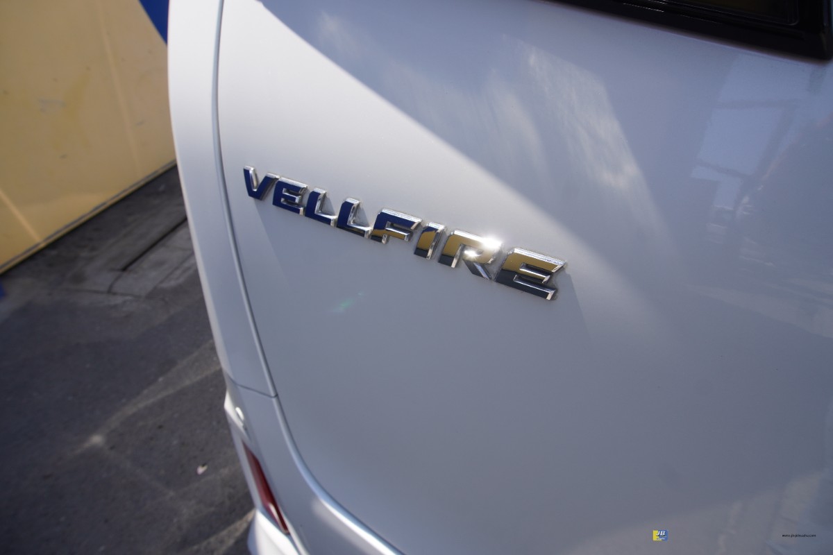 VELLFIRE - Thumbnail