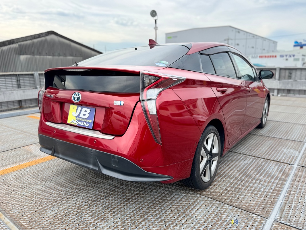 PRIUS - Thumbnail