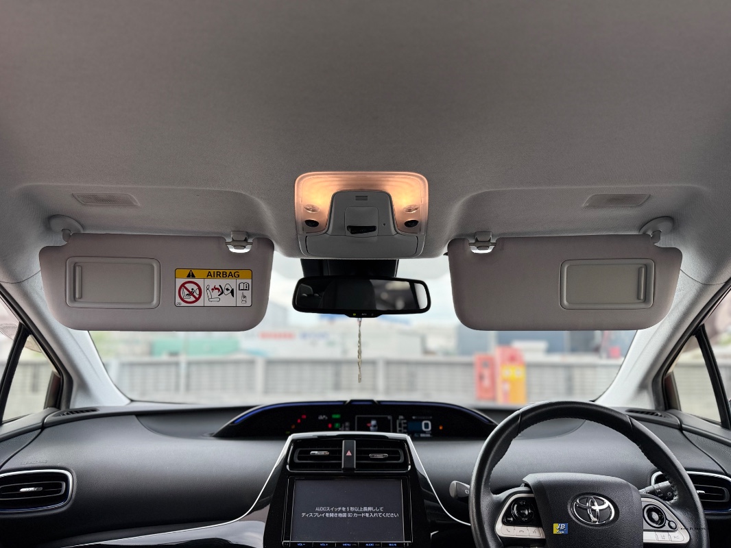 PRIUS - Thumbnail