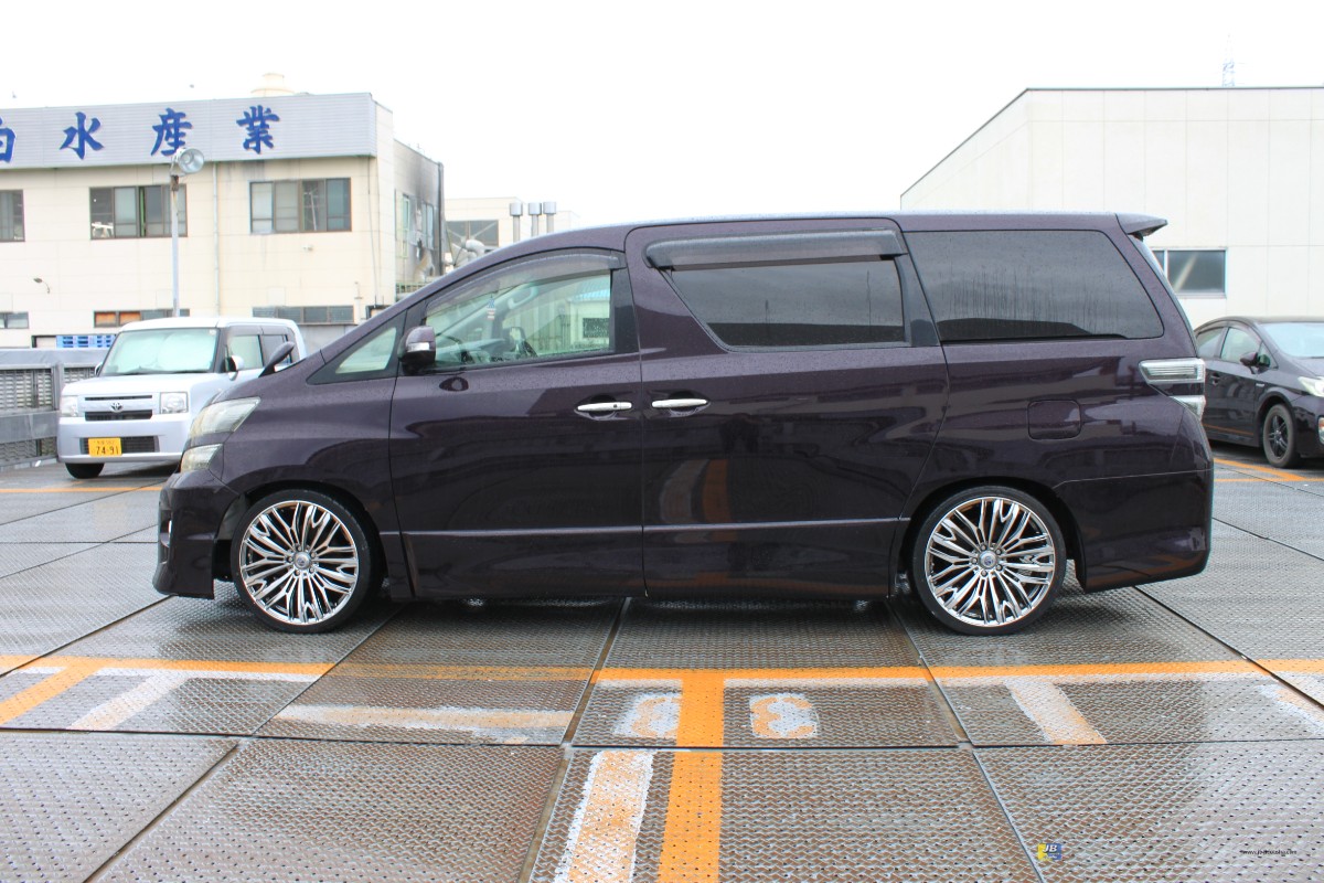 VELLFIRE - Thumbnail