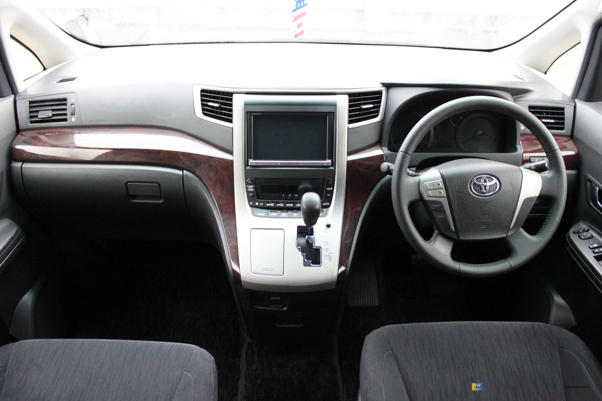 VELLFIRE - Thumbnail
