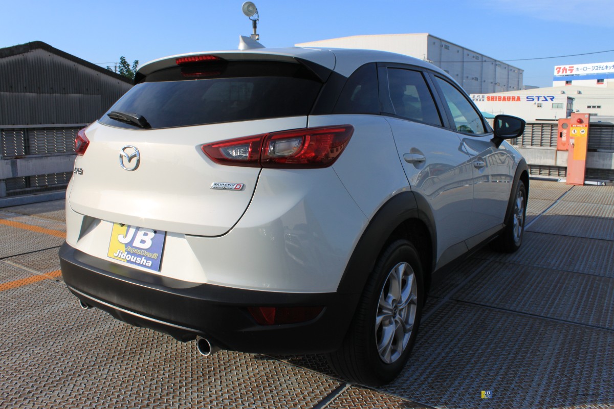 CX-3 - Thumbnail