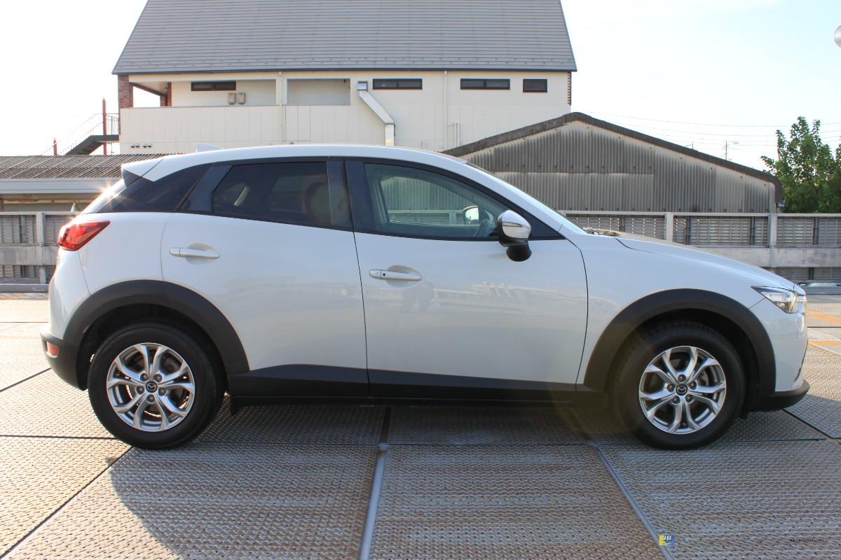 CX-3 - Thumbnail