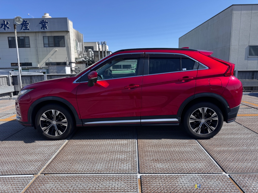 ECLIPSE CROSS