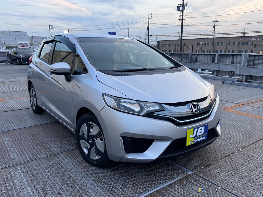 FIT HYBRID 