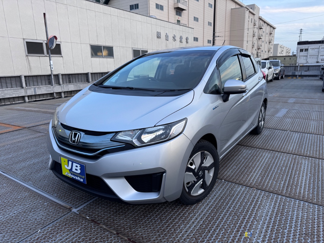 FIT HYBRID 