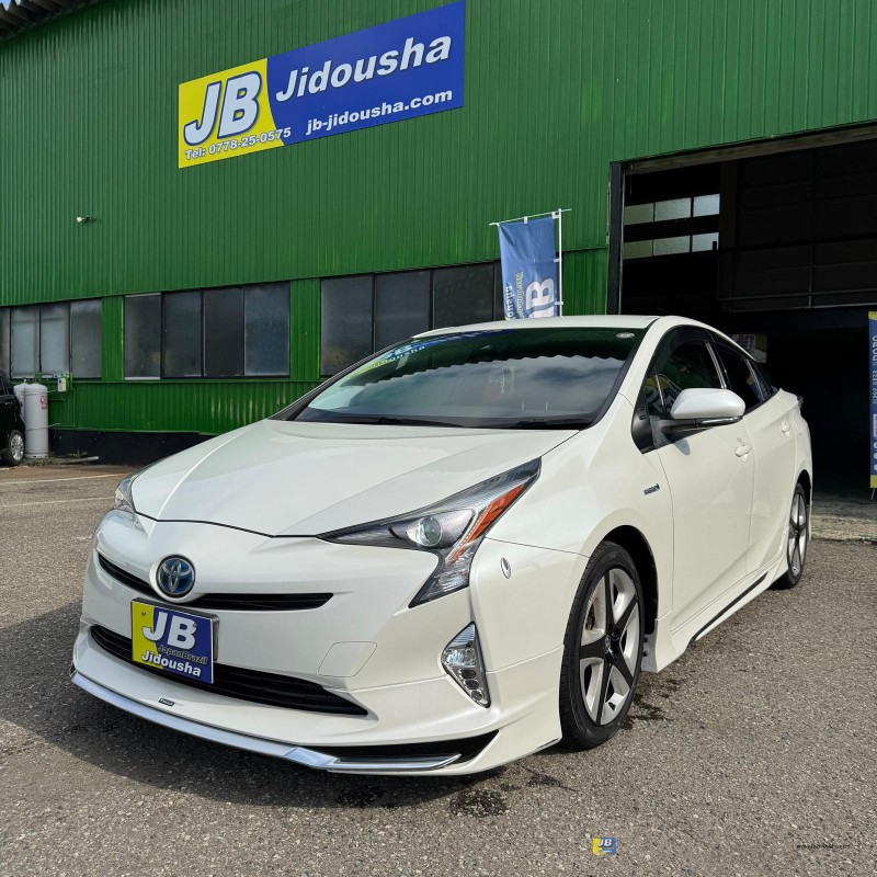 PRIUS - Thumbnail