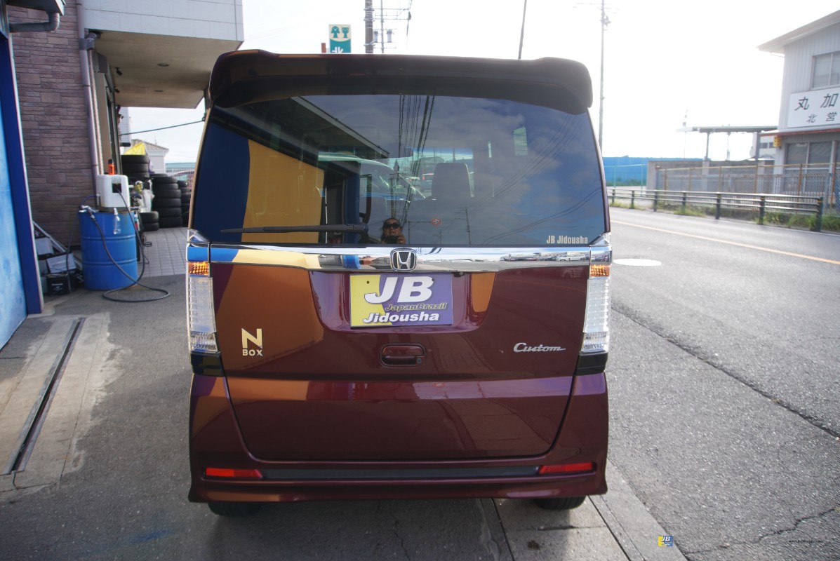 N-BOX