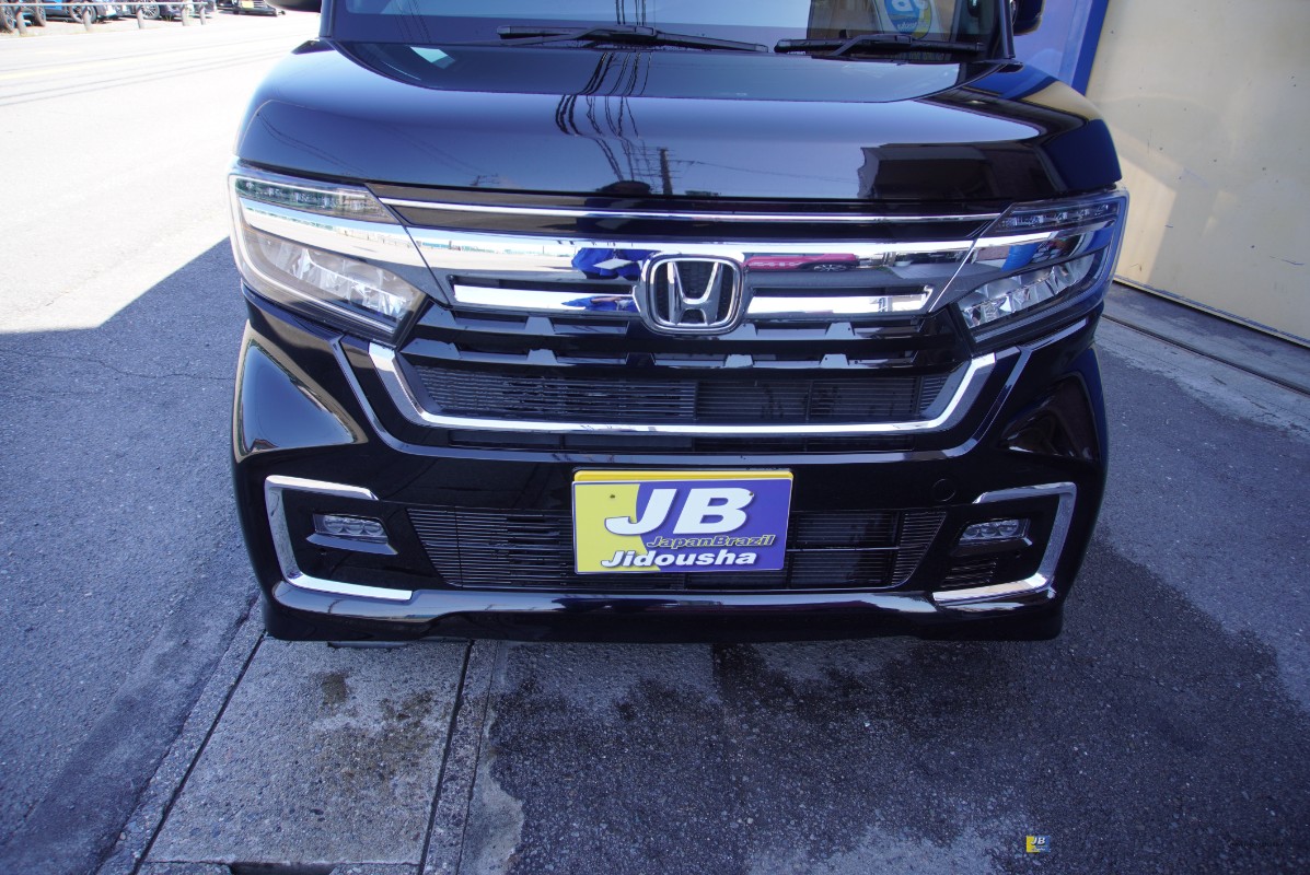 N-BOX